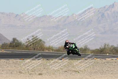 media/Nov-01-2025-CVMA (Sat) [[fc0f7531b8]]/Race 1-Formula Middleweight/